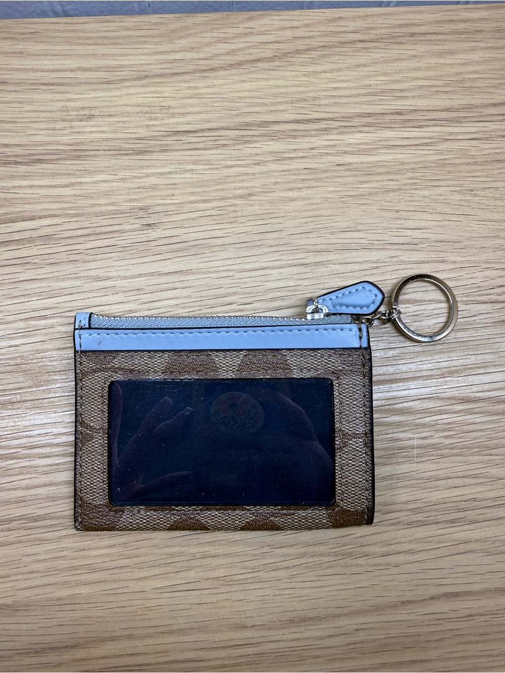 Key & Card Holder - Picture 2 of 3